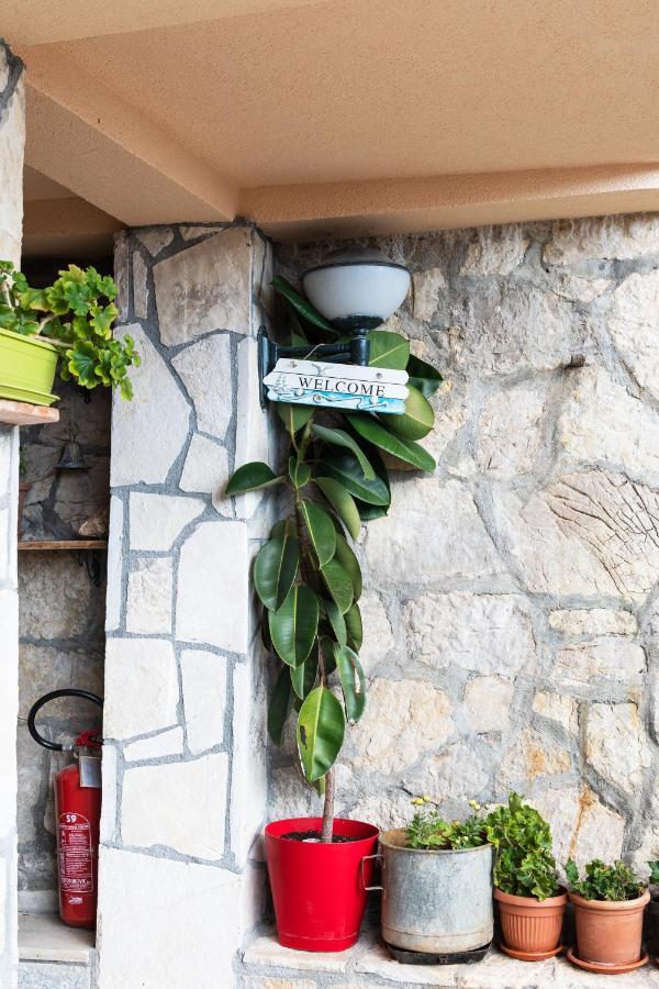Apartmani Kamena Ruza Budua Esterno foto