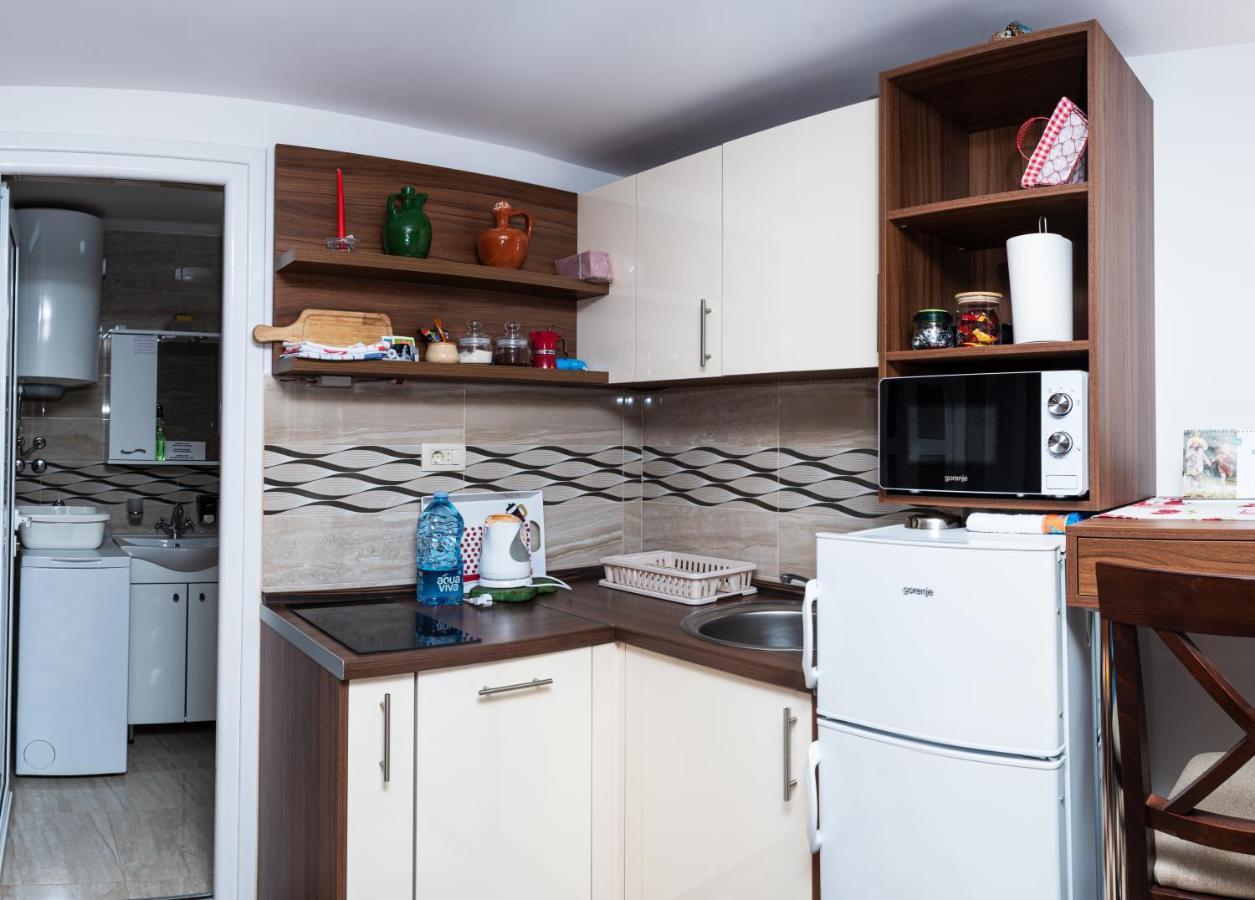 Apartmani Kamena Ruza Budua Esterno foto