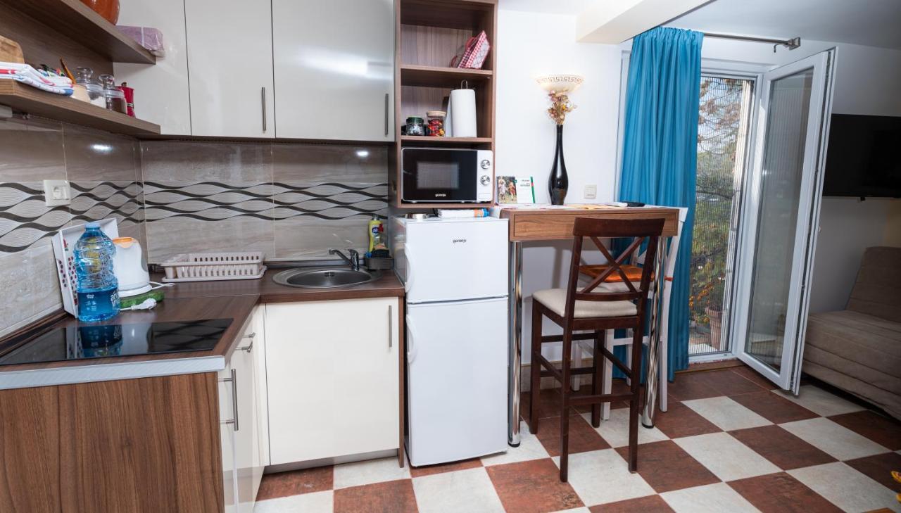 Apartmani Kamena Ruza Budua Esterno foto